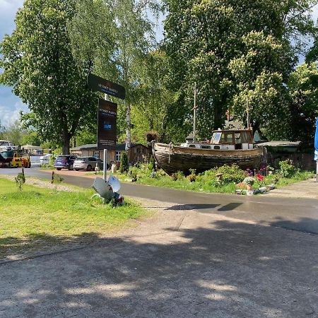 Tiny House Oder Ferienwohnung Auf Der Sunset Marina เบอร์ลิน ภายนอก รูปภาพ